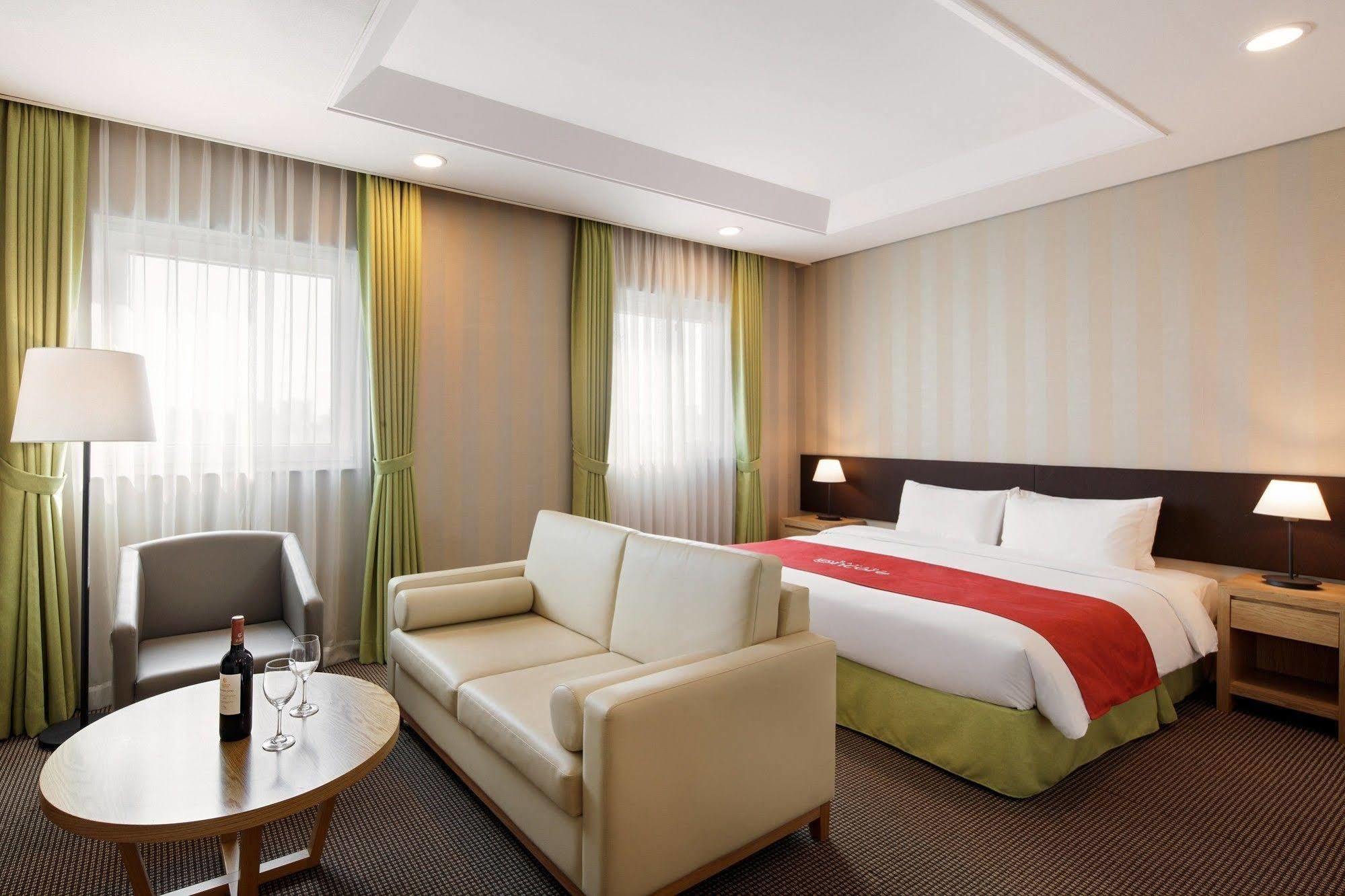 Ramada Encore By Wyndham Seoul Dongdaemun Exterior foto